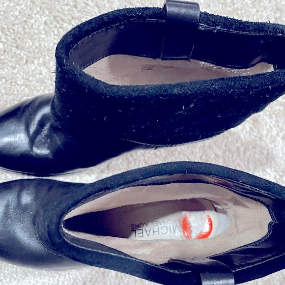 Michael Kors Suede Leather Fold Over Block Heel Boots Size 5.5 - Picture 6 of 7